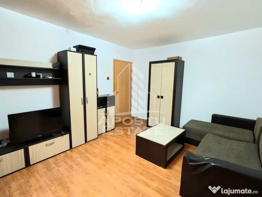 Apartament cu 2 camere zona Dacia 