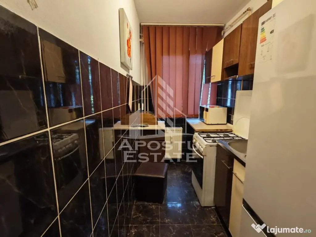 Apartament cu 2 camere zona Dacia 