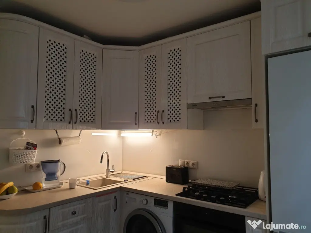 Inchiriere apartament 2 camere Aparatorii Patriei 