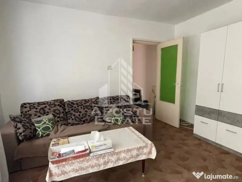Apartament cu 3 camere, 2 bai, 2 balcoane, etaj intermedi... 