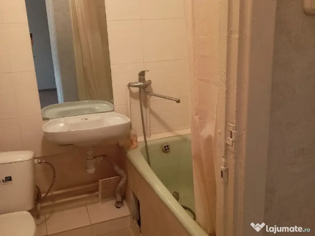 Garsoniera de inchiriat in zona Drumul Taberei