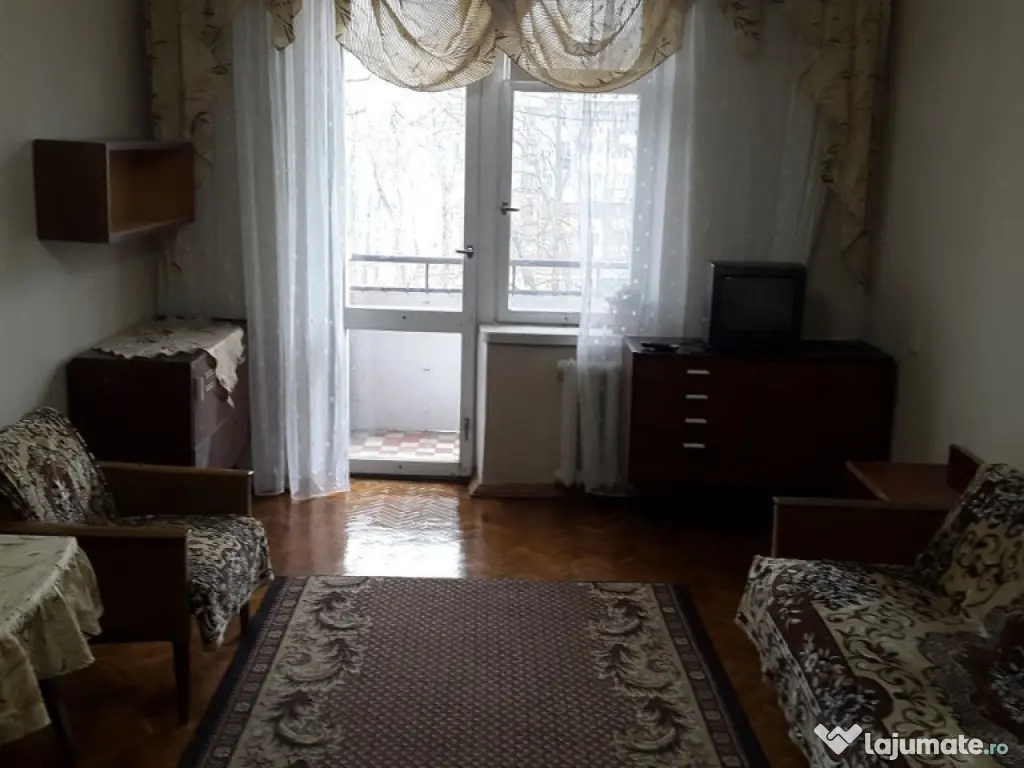 Garsoniera de inchiriat in zona Dristor