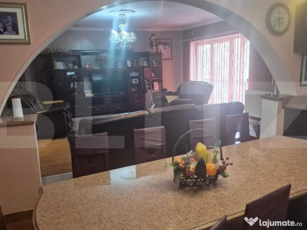 Casa 4 nivele + mansarda, 650 mp, zona Lucian Blaga