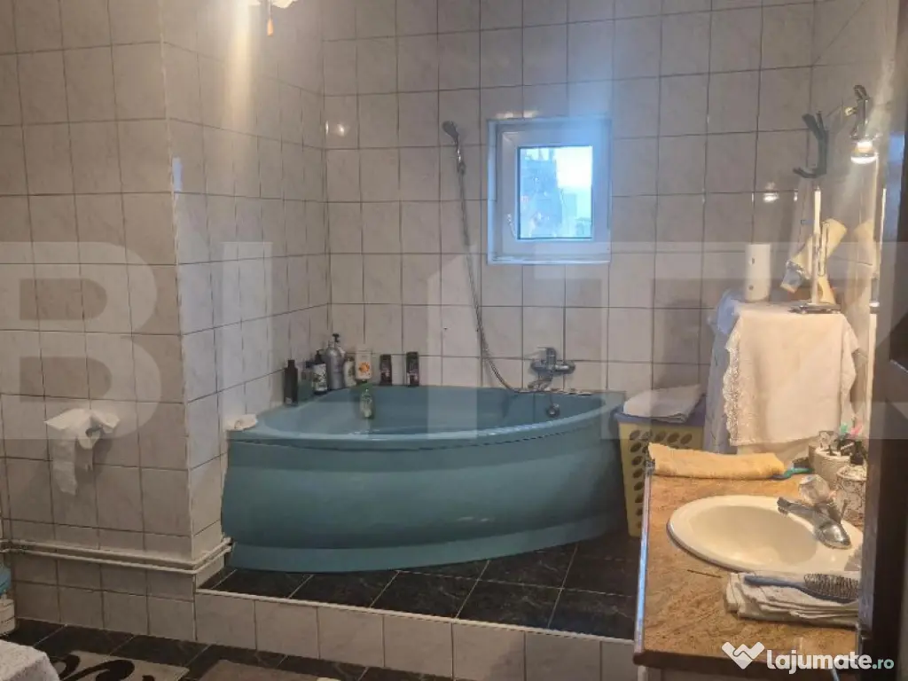 Casa 4 nivele + mansarda, 650 mp, zona Lucian Blaga