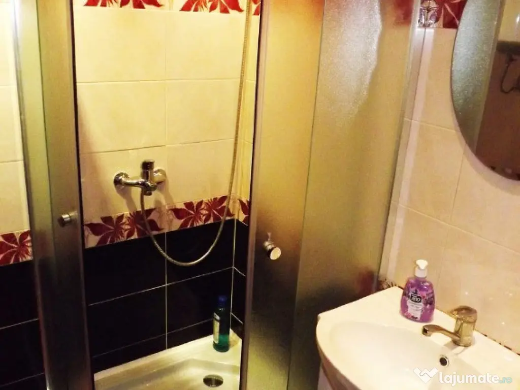 Apartament cu 2 camere de inchiriat in zona 13 Septembrie