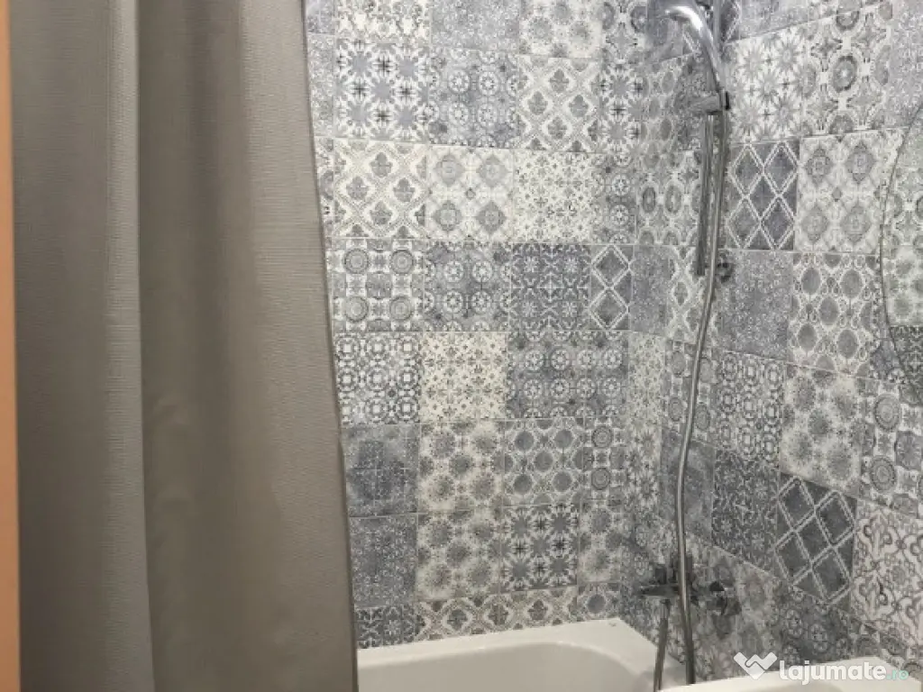 Inchiriere garsoniera in zona Aparatorii Patriei 