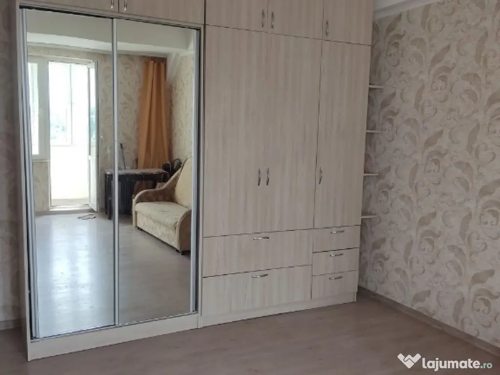 Garsoniera de inchiriat in zona P-ta Muncii 