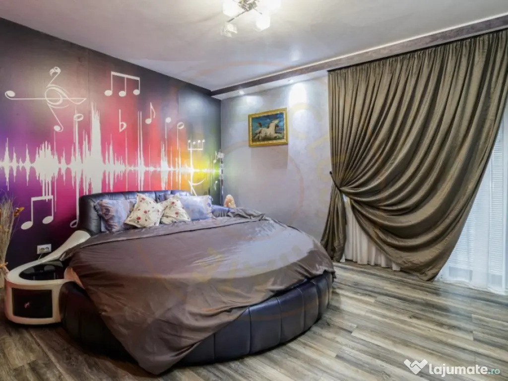 Vilă individuală cu piscină, garaj dublu • teren 766 mp 