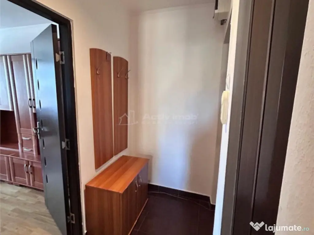 Resita, apt.2 cam,cf.1,semidec. Moroasa