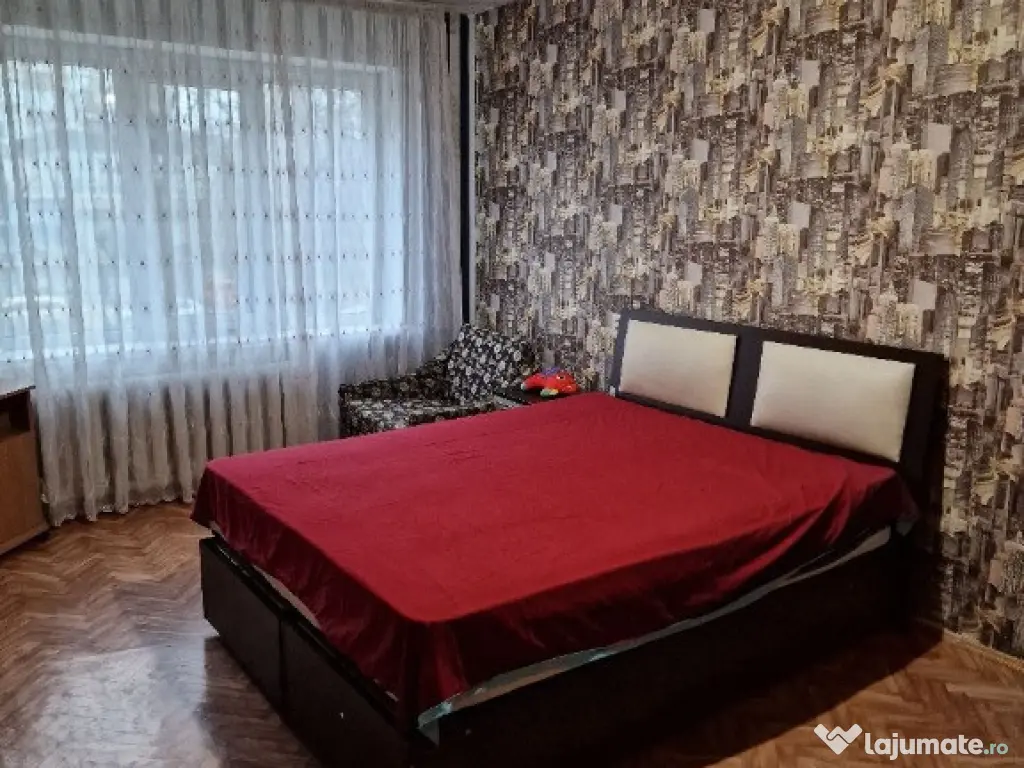 Garsoniera de inchiriat in zona Titan