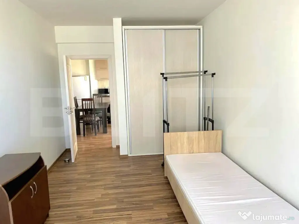 Apartament cu 3 camere, 67 mp, 2 balcoane, etajul 2, parcare