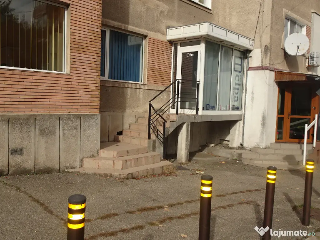 Vand spatiu comercial in Deva, zona ultracentrala ( I. Creanga), 70 mp 