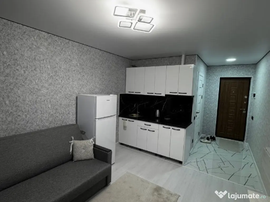 Garsoniera de inchiriat in zona Aparatorii Patriei