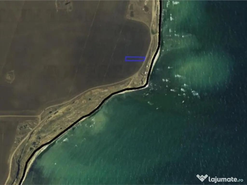 Teren cu deschidere la Malul Marii pentru Investitii Turisti