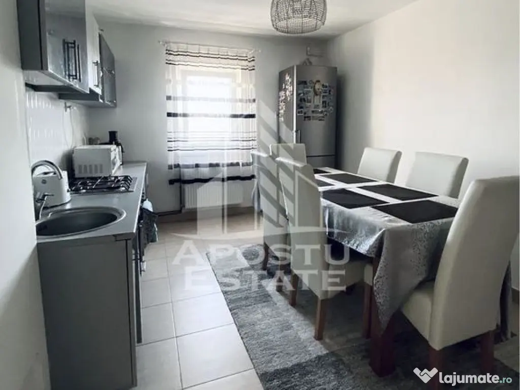 Apartament 2 camere, bloc anvelopat, zona Lipovei