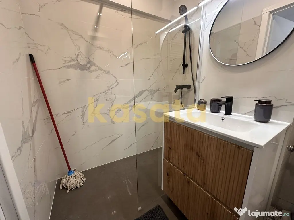 Garsonieră renovată complet, 41mp, cu lift – Lujerului 