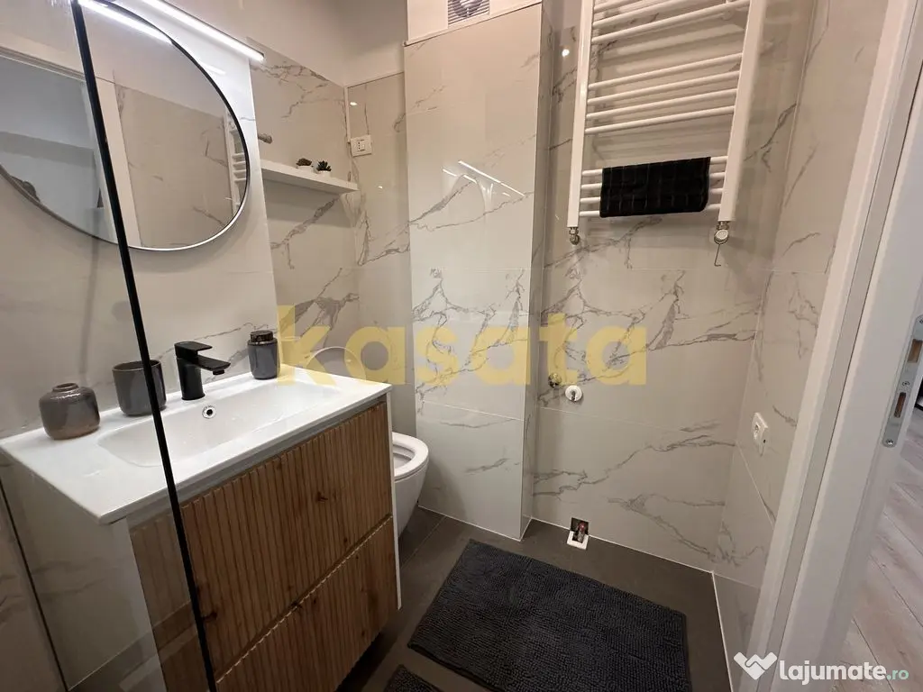 Garsonieră renovată complet, 41mp, cu lift – Lujerului 