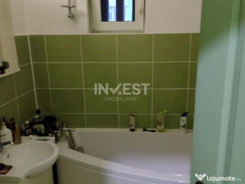 DE VANZARE-APARTAMENT 4 CAMERE-ALEXANDRU CEL BUN 