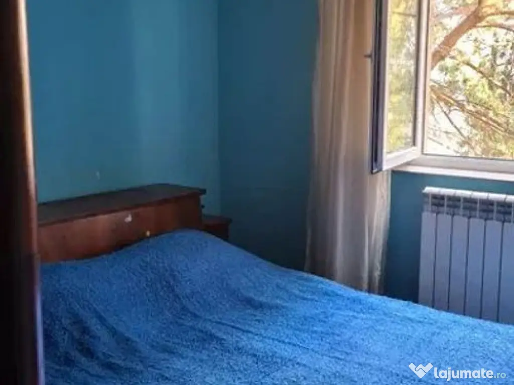 Apartament 2 camere decomandat zona Dacia 