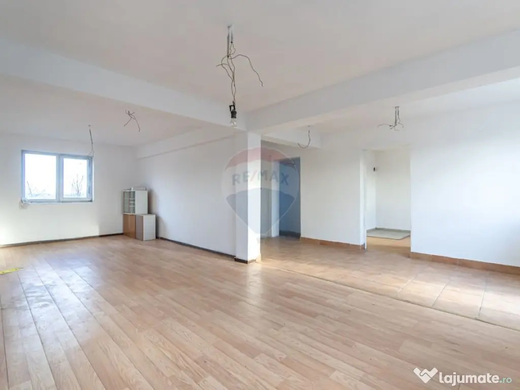 Casa de vanzare | 5 camere | Teren 1,100 mp | STUPINI | C... 