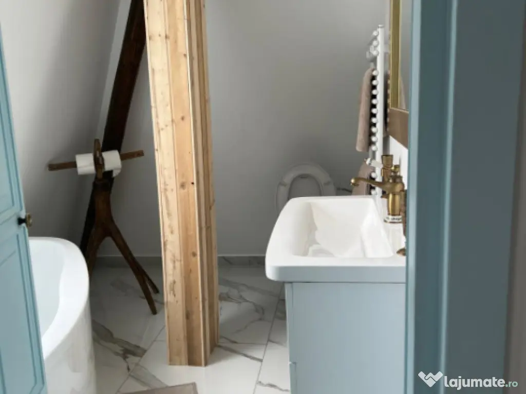 Duplex de vanzare, 220 mp, zona Centrul Vechi