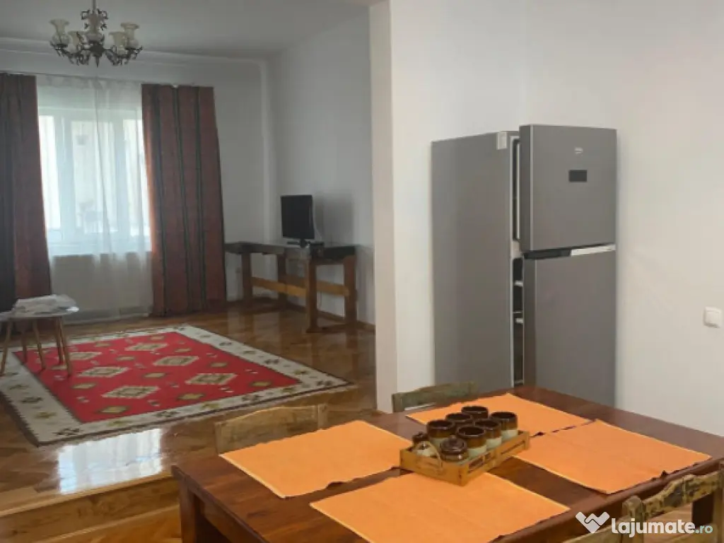 Duplex de vanzare, 220 mp, zona Centrul Vechi