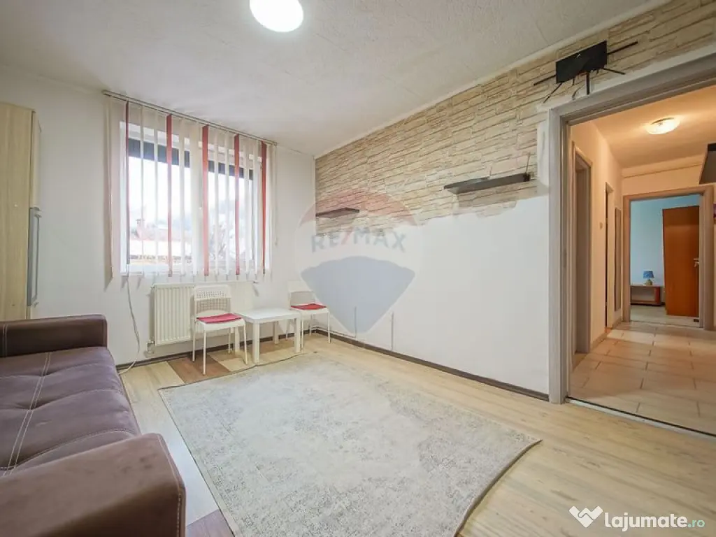 Apartament cu 3 camere de închiriat în zona Brasovul Vechi 