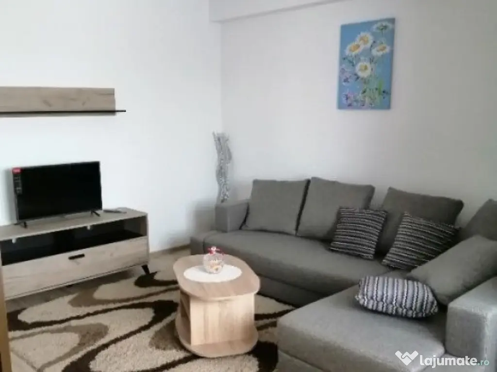 Garsoniera situata in zona Crangasi