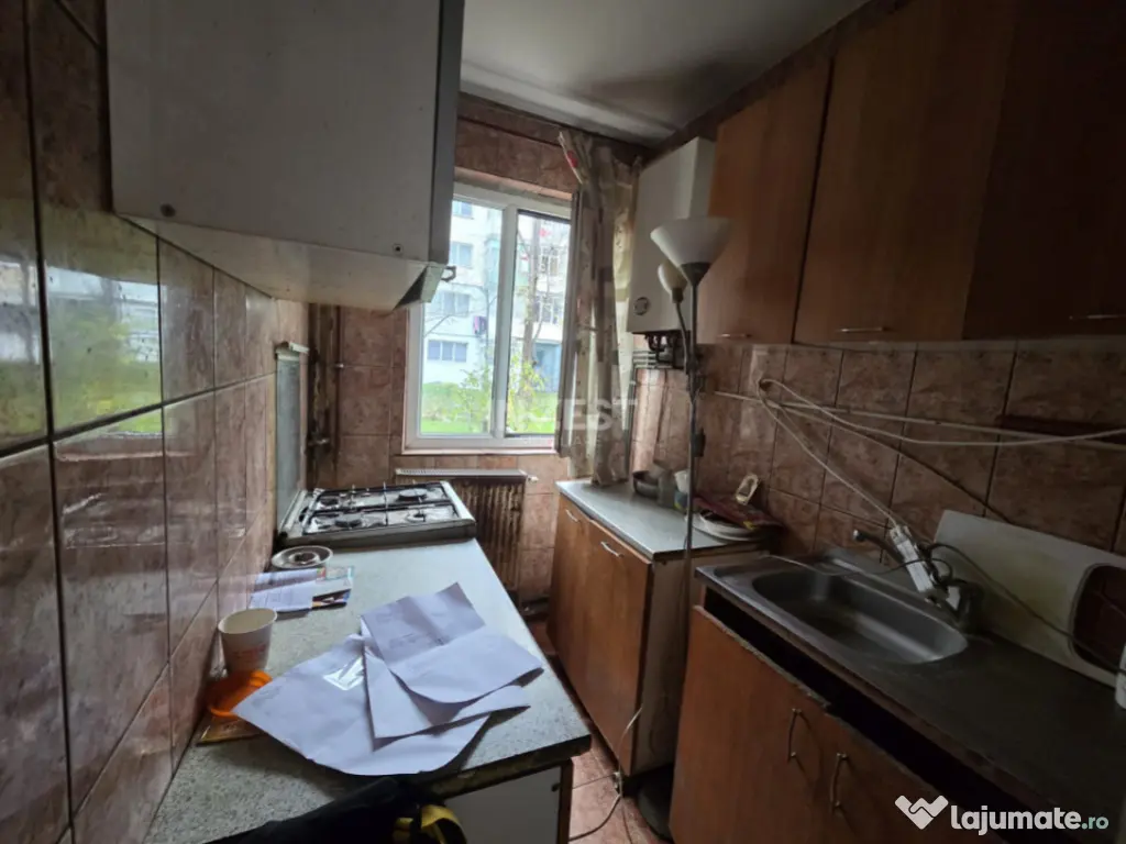 DE VANZARE-APARTAMENT 2 CAMERE-ALEXANDRU CEL BUN