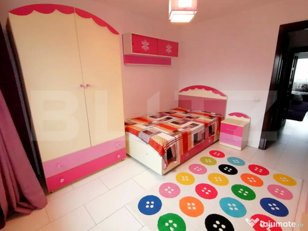 Apartament de 4 camere, 98 mp, centrala, aer conditionat, zo