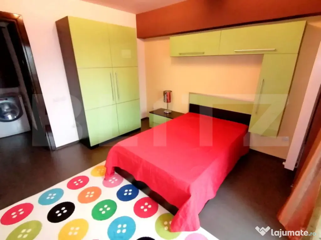 Apartament de 4 camere, 98 mp, centrala, aer conditionat, zo