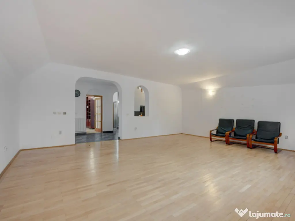 UVERTURII - CETATEA DE BALTA, VILA 436 MP UTILI, LOT 300 MP! 