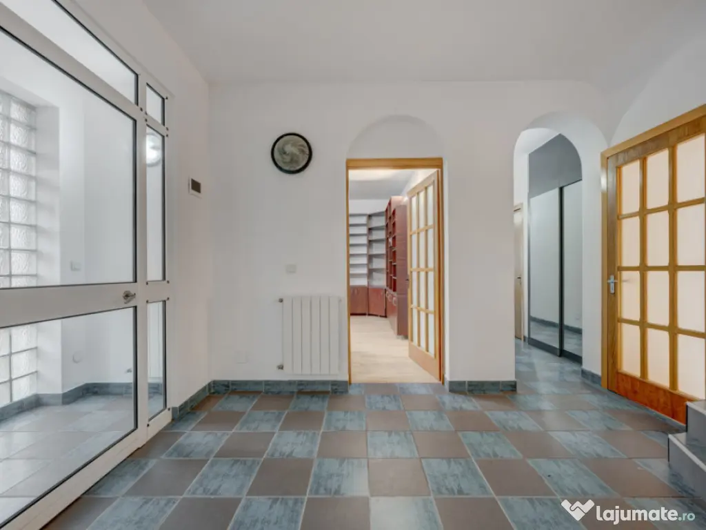 UVERTURII - CETATEA DE BALTA, VILA 436 MP UTILI, LOT 300 MP! 