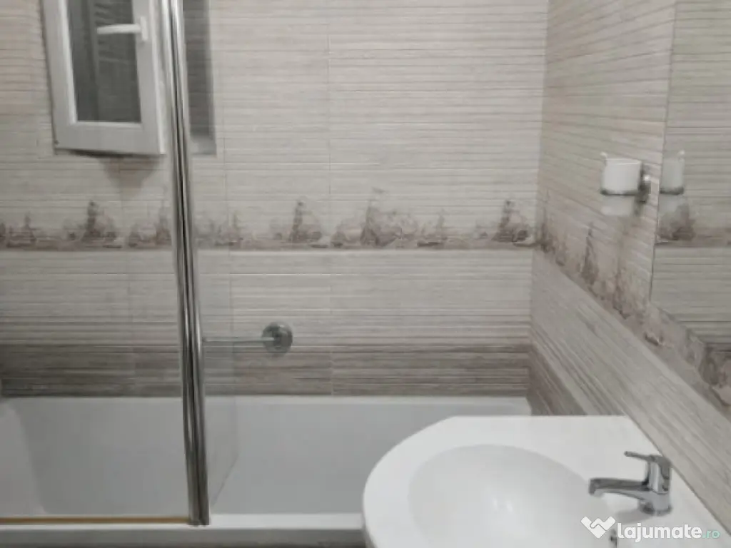 Apartament 3 camere - etaj 2/4, 45 mp, Centrala termica