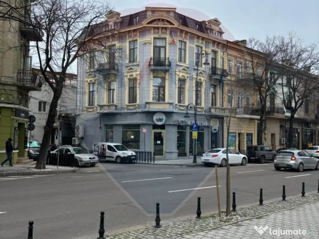 DE VANZARE Casa/Vila 10 camere BD Tomis 