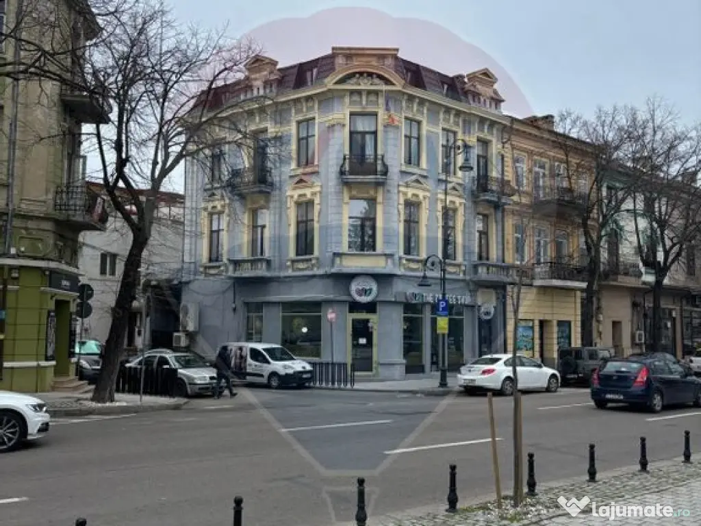 DE VANZARE Casa/Vila 10 camere BD Tomis 