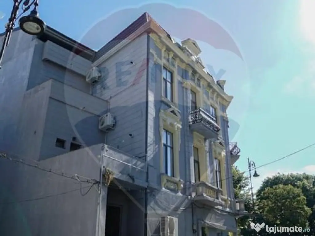 DE VANZARE Casa/Vila 10 camere BD Tomis 