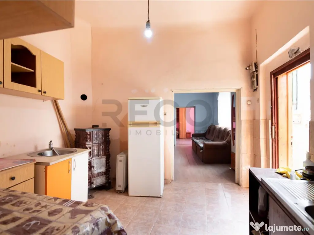 RECO, Casa din caramida, Zona Velenta, Oradea 