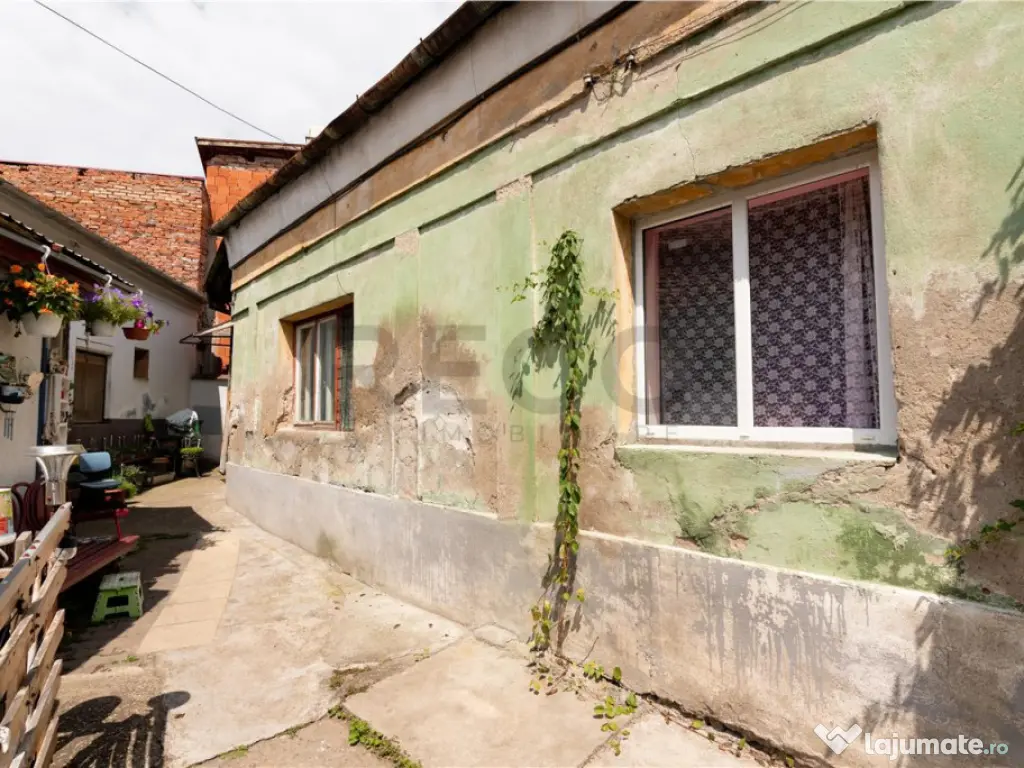 RECO, Casa din caramida, Zona Velenta, Oradea 