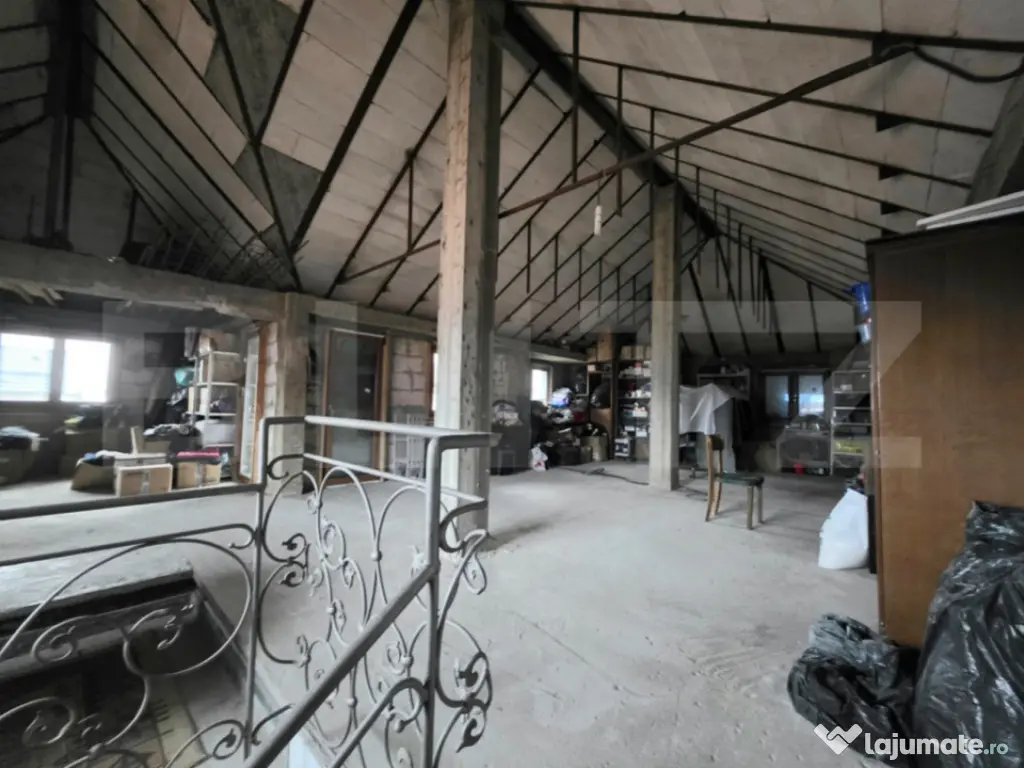 Casă cochetă cu grădină și garaj în Târgoviște