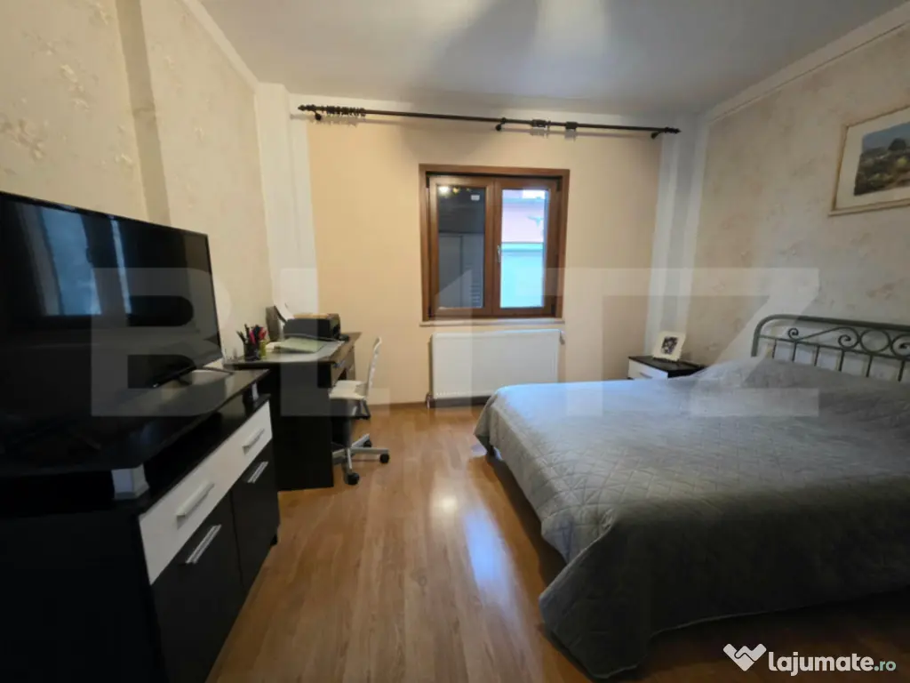 Casă cochetă cu grădină și garaj în Târgoviște