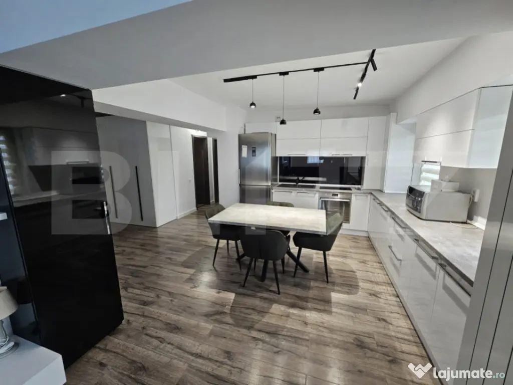 Apartament cu 3 camere, 83 mp, etaj 2, Craiovita Noua, zona