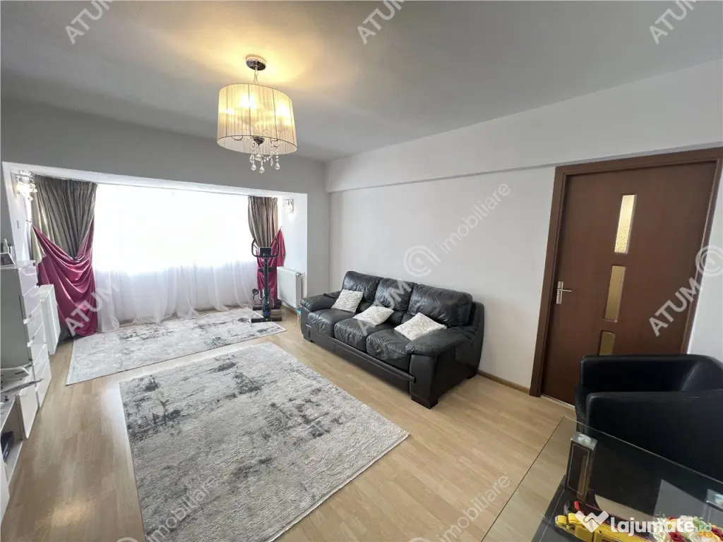 Apartament 3 camere mobilate utilate 2 bai pivnita zona Turn