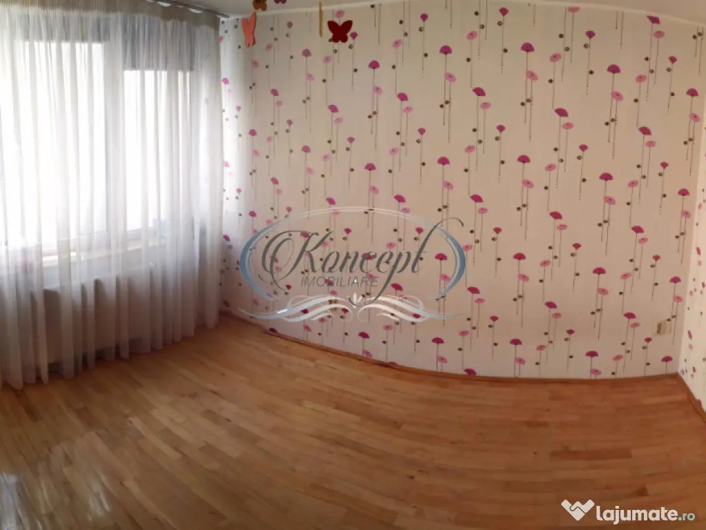 Casa frumoasa cu garaj si curte proprie in Buna Ziua 