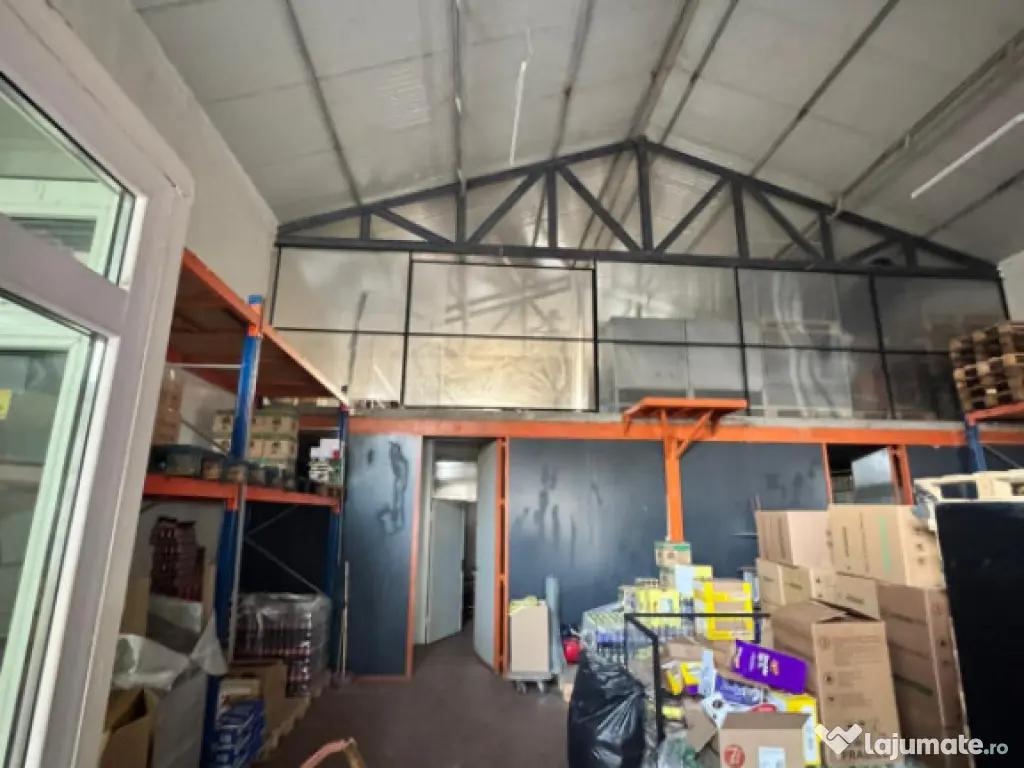 Hala de vanzare, 360 mp, zona Brestei