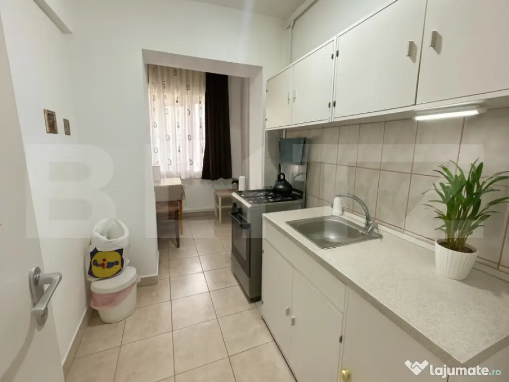 Garsoniera de vanzare, 31 mp, zona Cetate