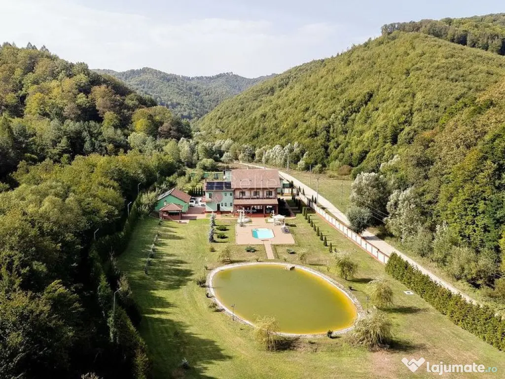 Proprietate Deosebita - Liziera Padurii