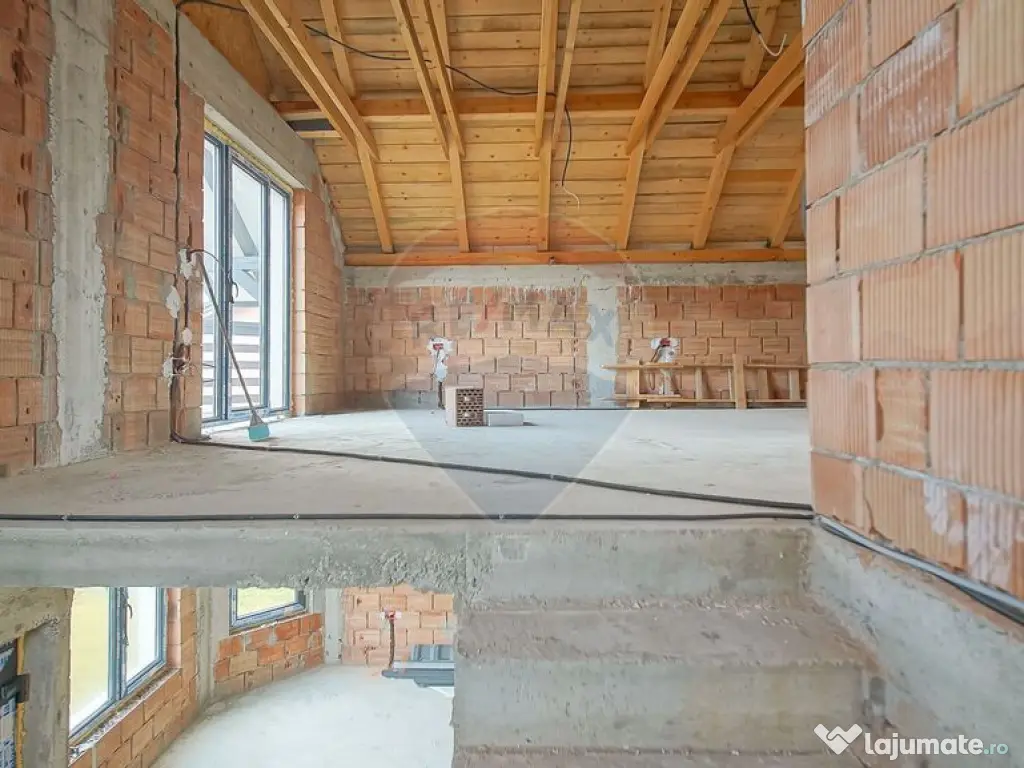 Casă Individuală 5 Camere în Tărlungeni – Zonă Cen... 