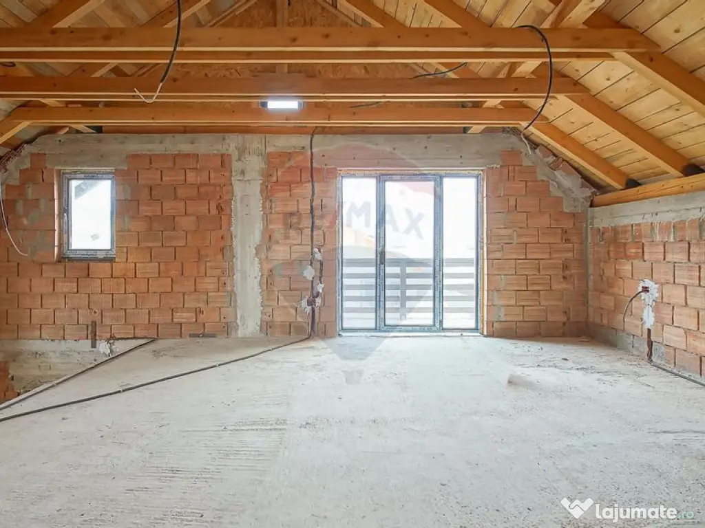 Casă Individuală 5 Camere în Tărlungeni – Zonă Cen... 