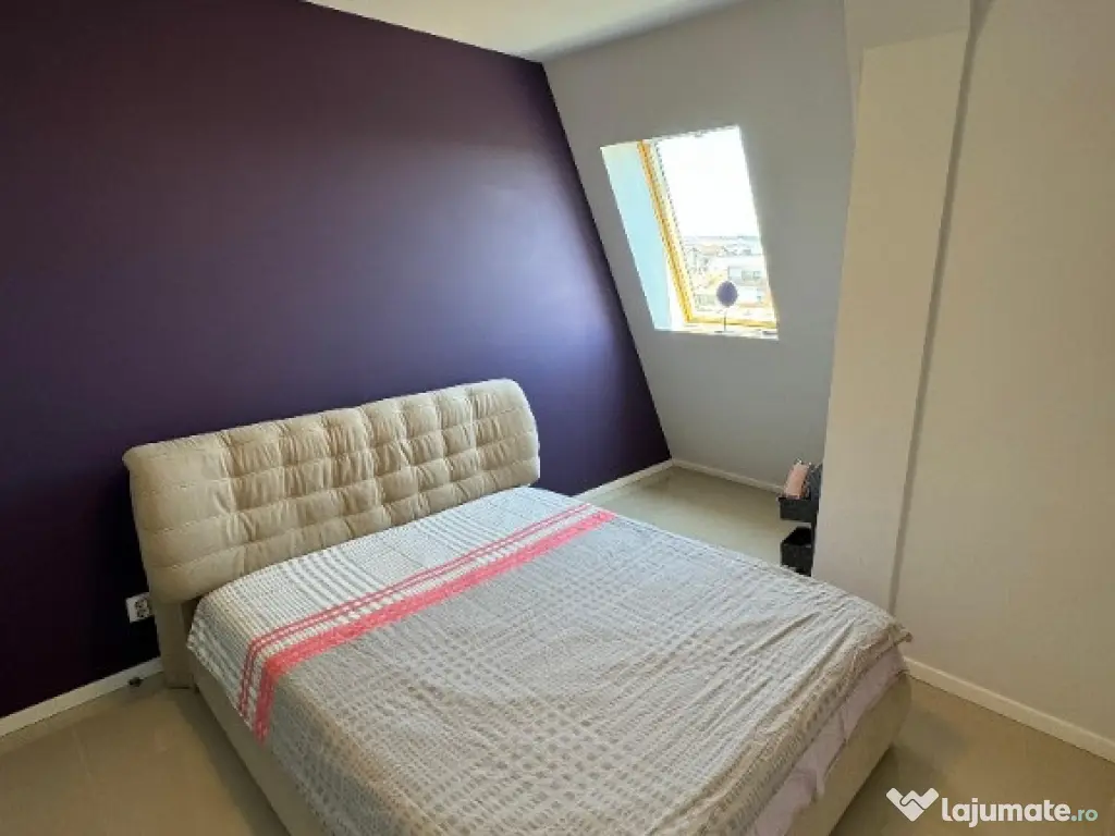 Apartament 3 camere de vanzare, zona Intre Lacuri 